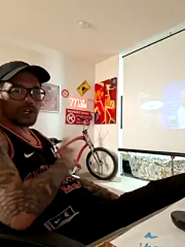 Mr_Graffitimile ওয়েবক্যাম শো