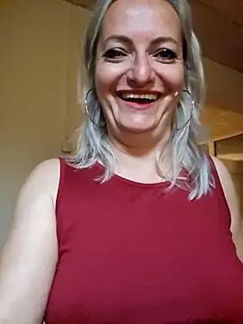 LadyTouch live XXX chat