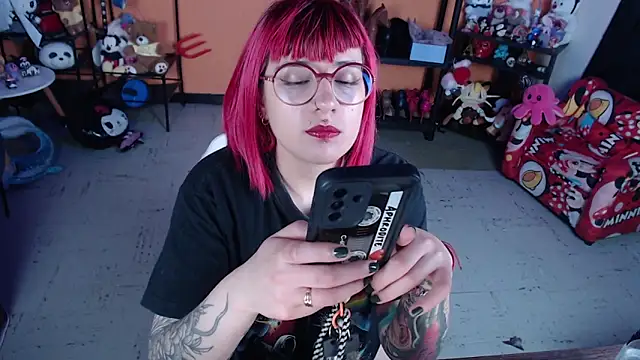 MissMiia2 – Live XXX-chat