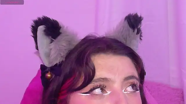 Sachi_Meow élő XXX-chatje