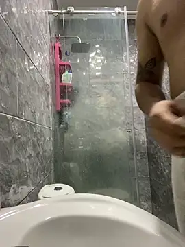 Вебкам-шоу TuChico3n4