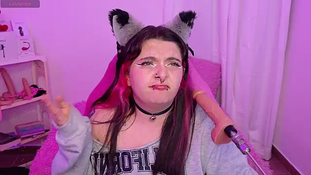 Sachi_Meow: онлайн-секс-чат