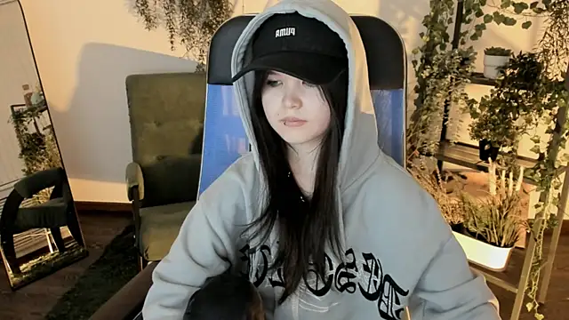 Онлайн чат XXX Elainebeness