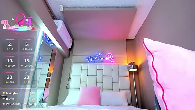 MiaCamille_n Live XXX chat