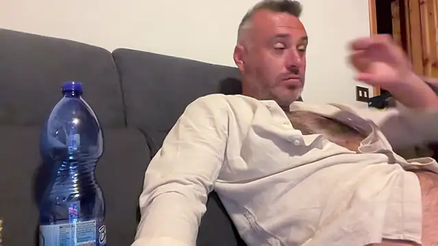 marcovik1 Webcam Show