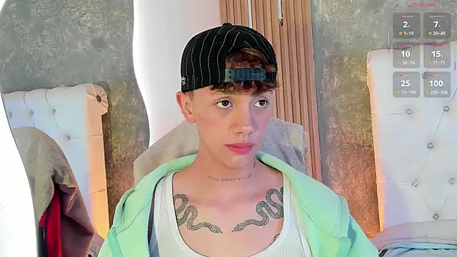 Chatroom XXX en direct de Tomy_Rox