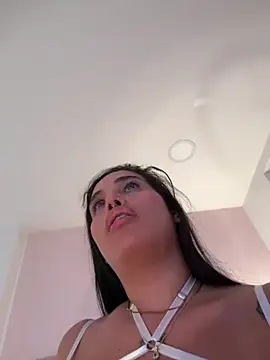 Bella__Wood Webcamshow