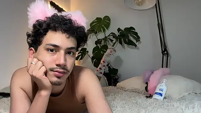 Show modela Noah_and_Steven na web-kameri