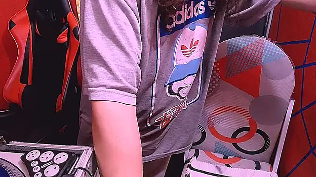 Loversonfire78 Show in webcam