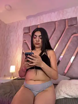 Show modela elodie_rouge na web-kameri