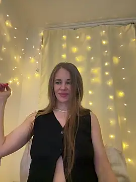 LucieMack's Live XXX Chat