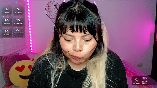 EllieMoonX Webcamshow