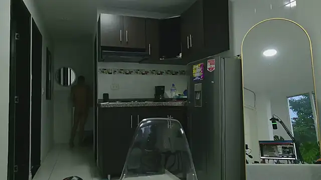 grey___27: απευθείας συνομιλία ΧΧΧ