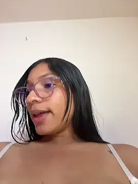 Danaeluxe Chat XXX live