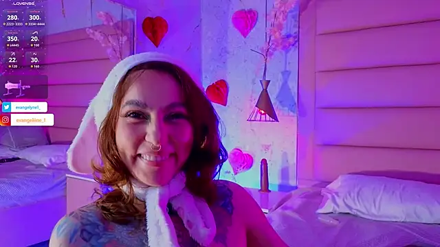 Evangelyne_1's Live XXX Chat