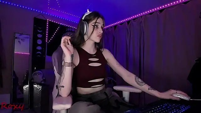 wet_dream_ 即時 XXX 聊天