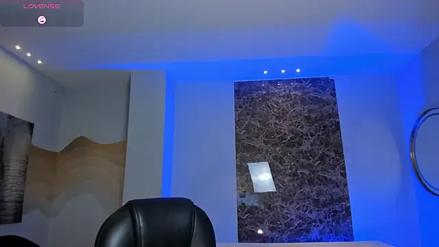 AliceHarper_ Chat XXX live