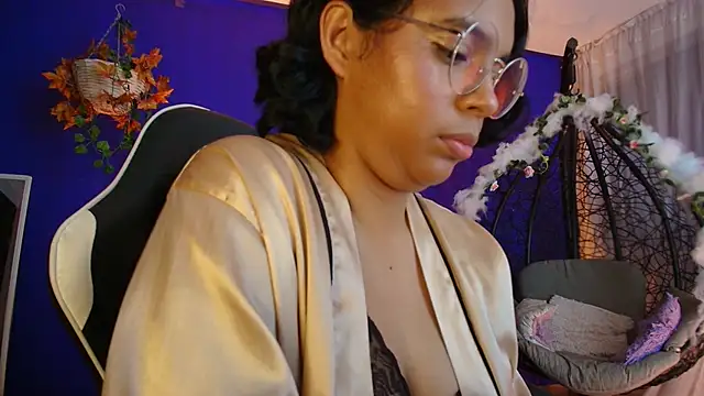 Emmapark_ 라이브 XXX 채팅