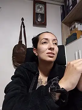 Chat XXX Live SALOME_KORLAND