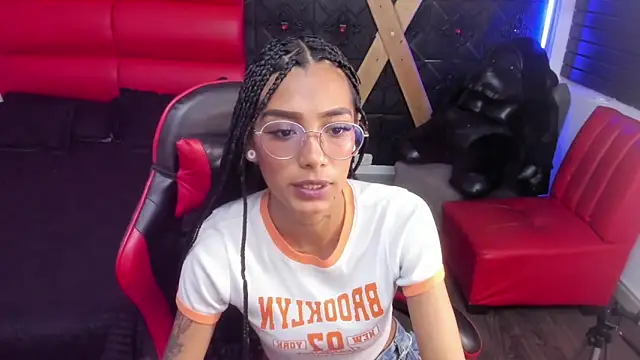 KarlaSlutSkinny__ live XXX chat