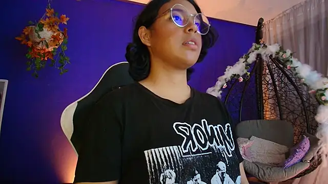 Chat +18 de Emmapark_ ao vivo