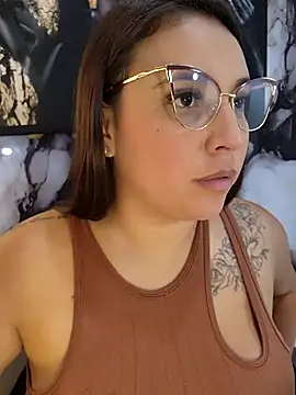 LizzRouse Chat XXX live