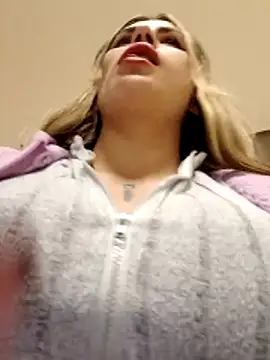 Cata_city1106: онлайн-секс-чат