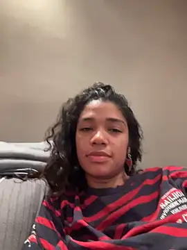 Chat XXX en directo de MikaScarlet