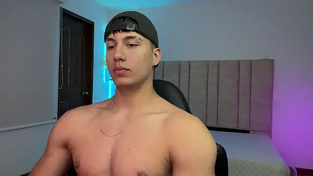 CHRIS_MORGAN1 লাইভ XXX চ্যাট