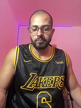 magnumchris Adlı Modelin Web Kamerası Şovu