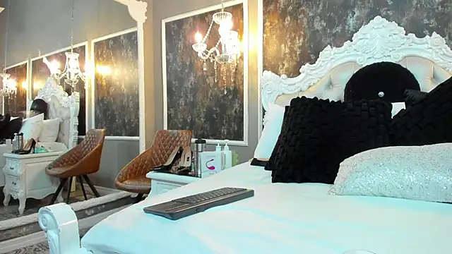 JuliethMilf Chat XXX in diretta