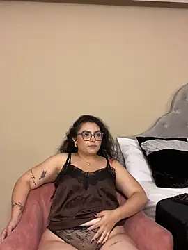 AlmaraRouge Chat XXX in diretta