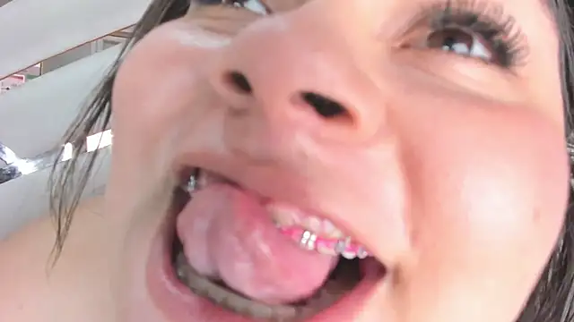 Eimy_Curvy – Live XXX-chat