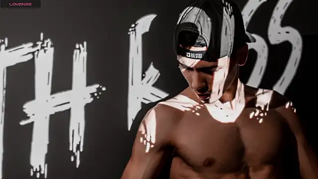 russthiago's Live XXX Chat