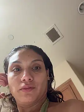 mariaesmeralda's Webcam Show