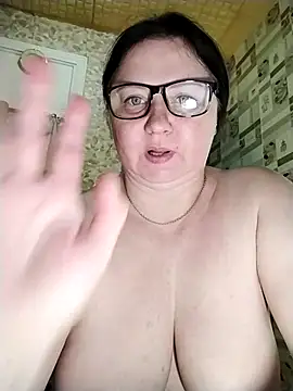 Chatroom XXX en direct de Holly-69