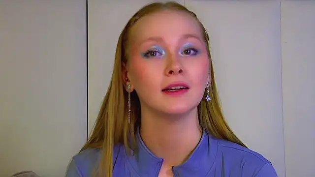 AgataFoxley: онлайн-секс-чат