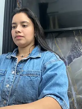 Miss_Bella_Flame Pertunjukan Webcam