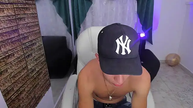 Jereth_Boy's Live XXX Chat