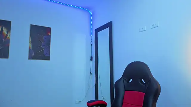 daniela_xue élő XXX-chatje