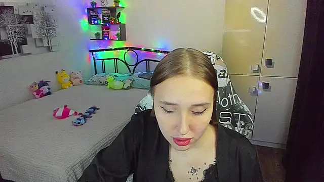 CrazyBitchInLace Pertunjukan Webcam