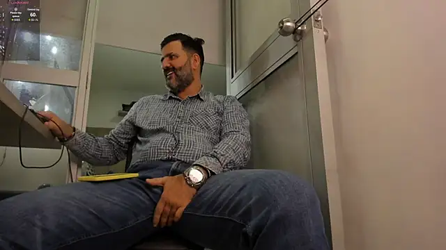 Maxi_thebig_daddy: вебкам-шоу