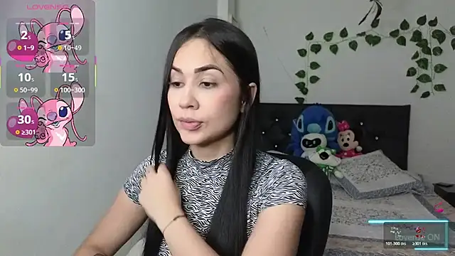 Chat +18 de Asenaesmee ao vivo