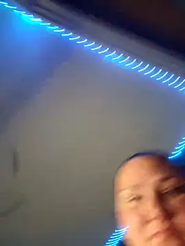 SexyNikki6969: онлайн-секс-чат