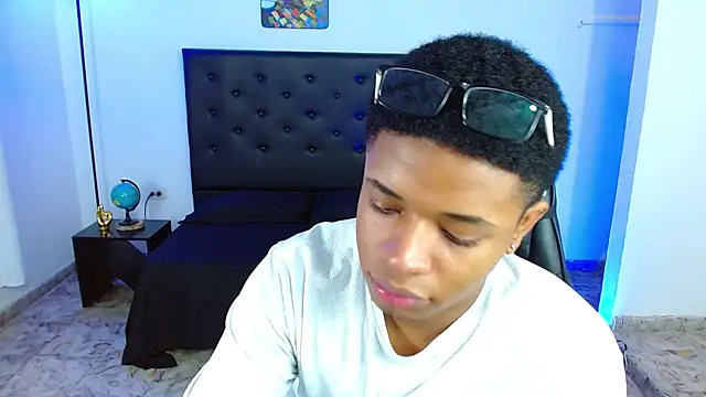 liiam3 Live XXX-Chat