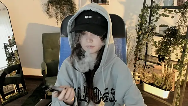 Elainebeness' Live XXX Chat