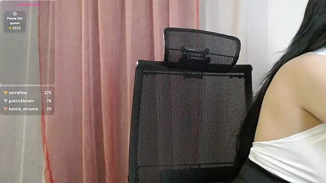 Chat +18 de LanaDreamX ao vivo