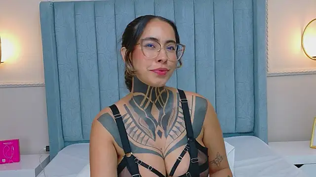 Živý XXX chat NicoleBlum