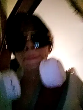 MINI_Petite – Kamerová šou