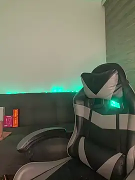 Amyy_1's Live XXX Chat